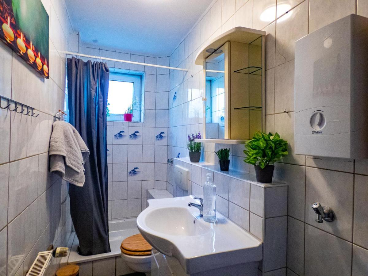 #121 Grosse, Gemuetliche Wohnung In Remscheid-City Exteriör bild